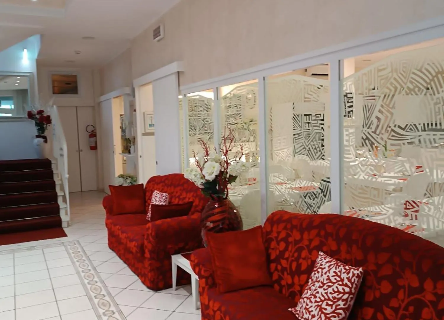ريتشوني Hotel Aurelia